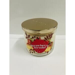 Bath & Body Works Strawberry Strudel 3-Wick Scented Candle